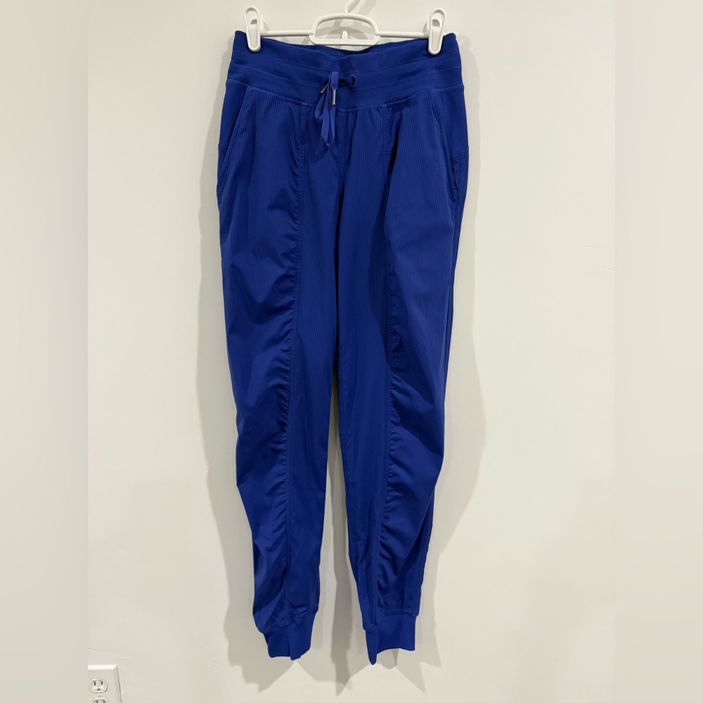 Lululemon, Dance Studio, Size 4, blue/purple